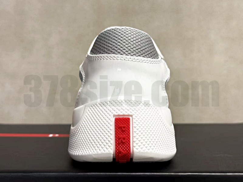 batch_0a4ebf4157f0be83306d305af912bb7b.jpg