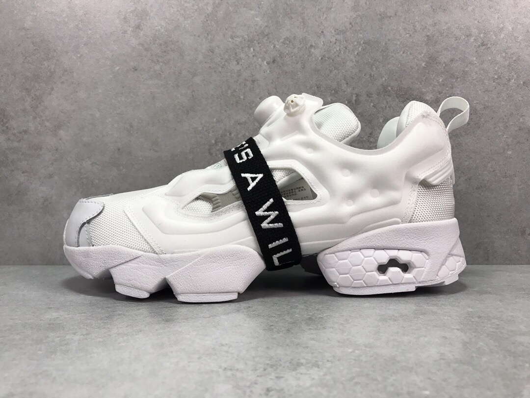 白灰□□ □步Reebok Instapump Fury MB