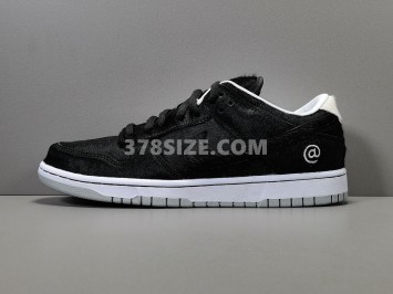 GOD 나이키 덩크로우 sb 베어브릭