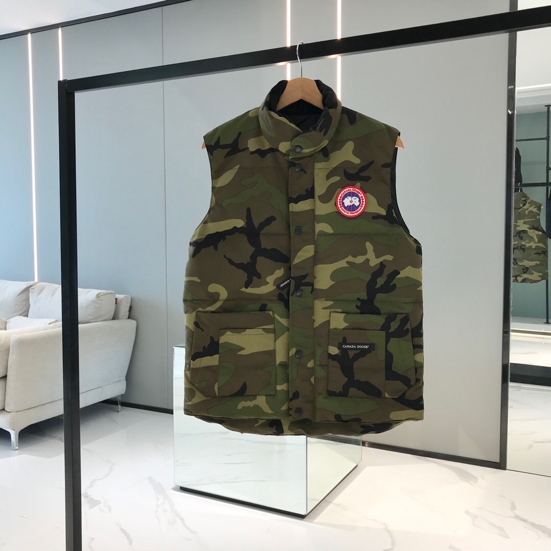 캐나다구스 CANADA GOOSE Camo Green