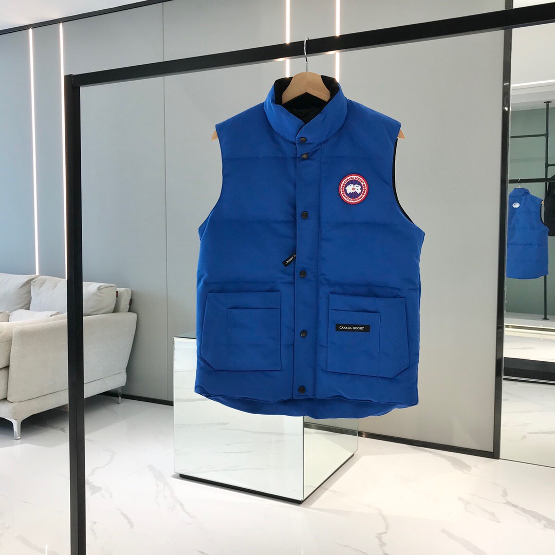 캐나다구스 CANADA GOOSE royalblue