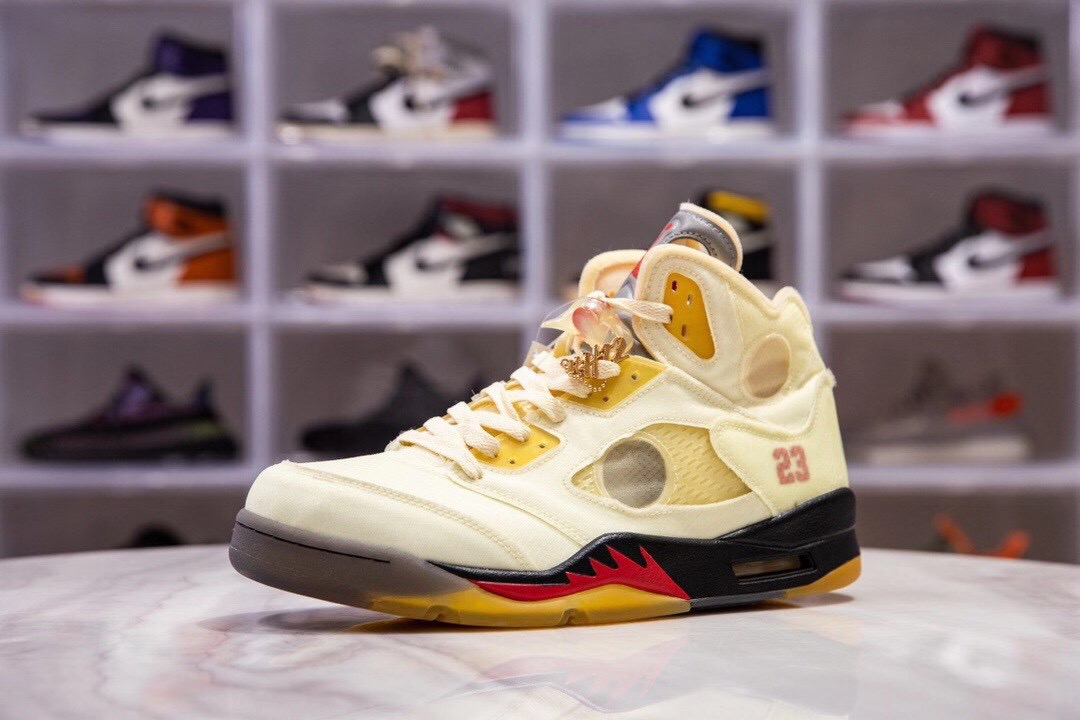 H12 OW x AJ5  OW x AJ5 DH8565-100
