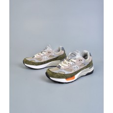 New Balance W992