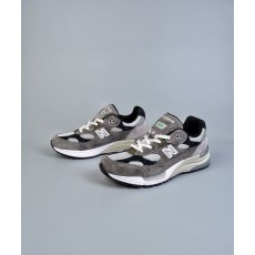 New Balance W992