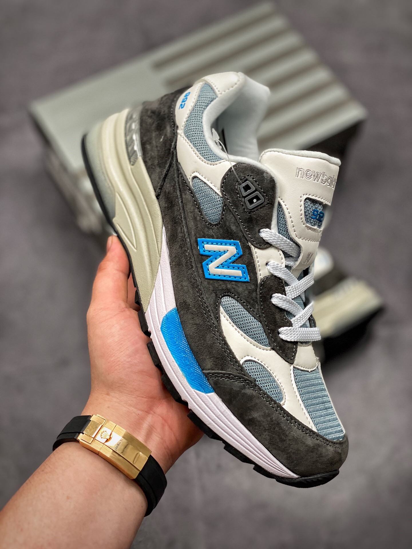 New Balance  M992KT