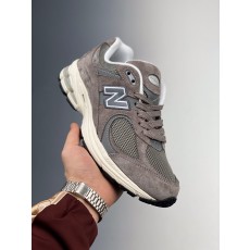 New Balance  ML2002RF