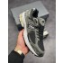 New Balance ML2002