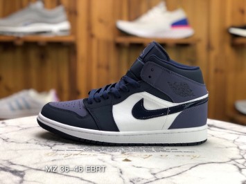 Jordan 1 Mid  554724-445