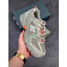 뉴발란스 530