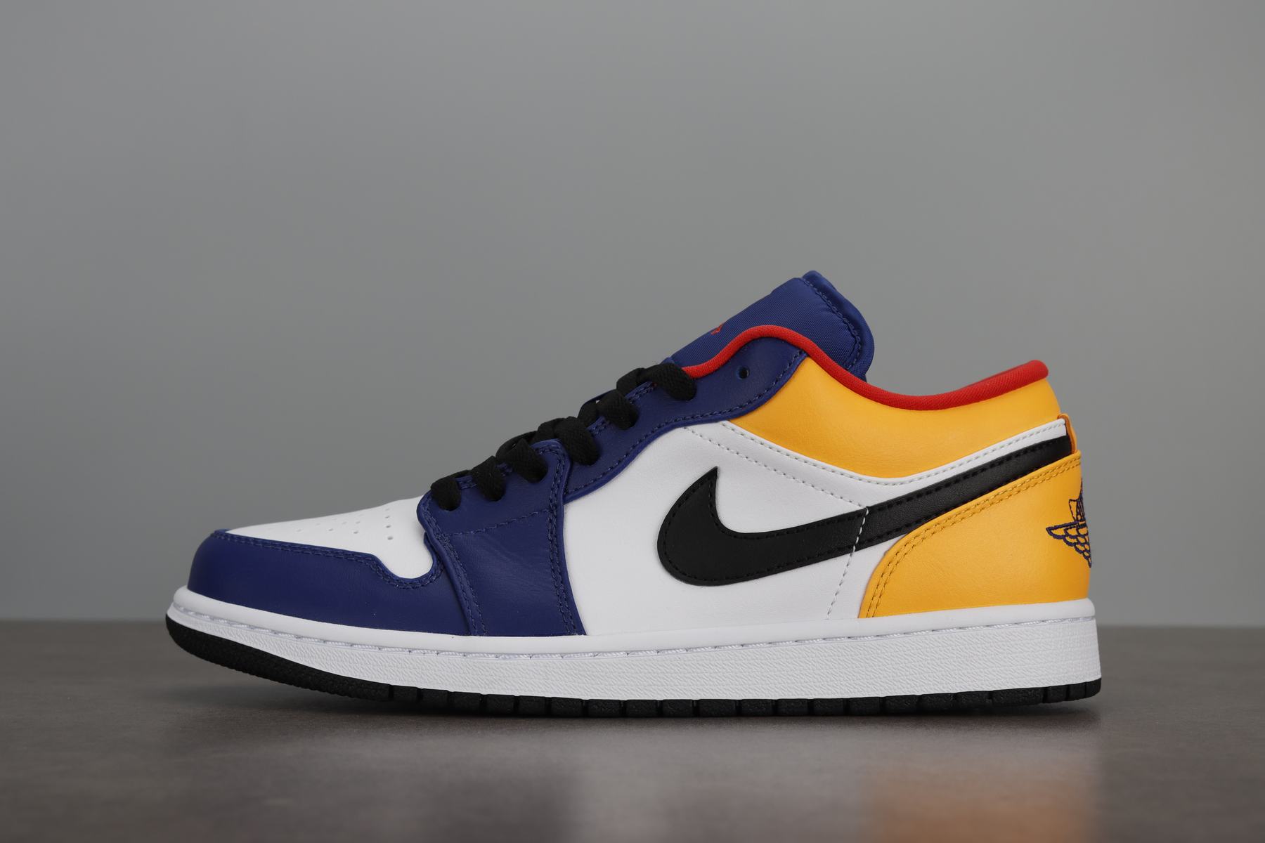 조던 1 로우 로얄 옐로우 553558-123