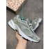 뉴발란스 725