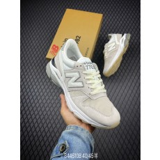 뉴발란스  7709