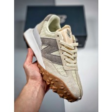 뉴발란스 UXC72