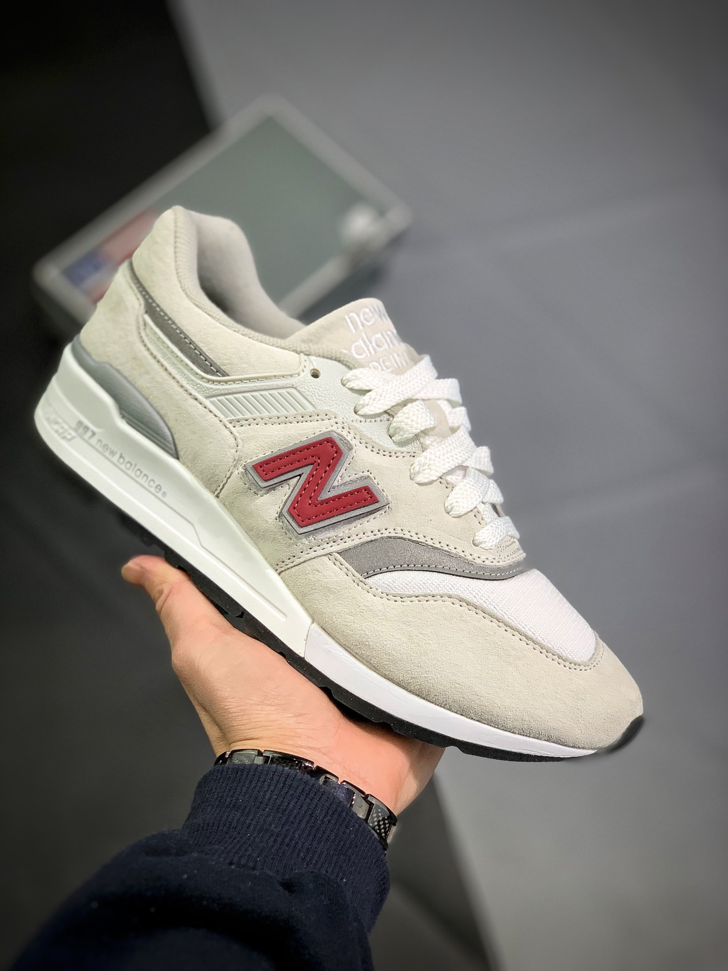 뉴발란스 997