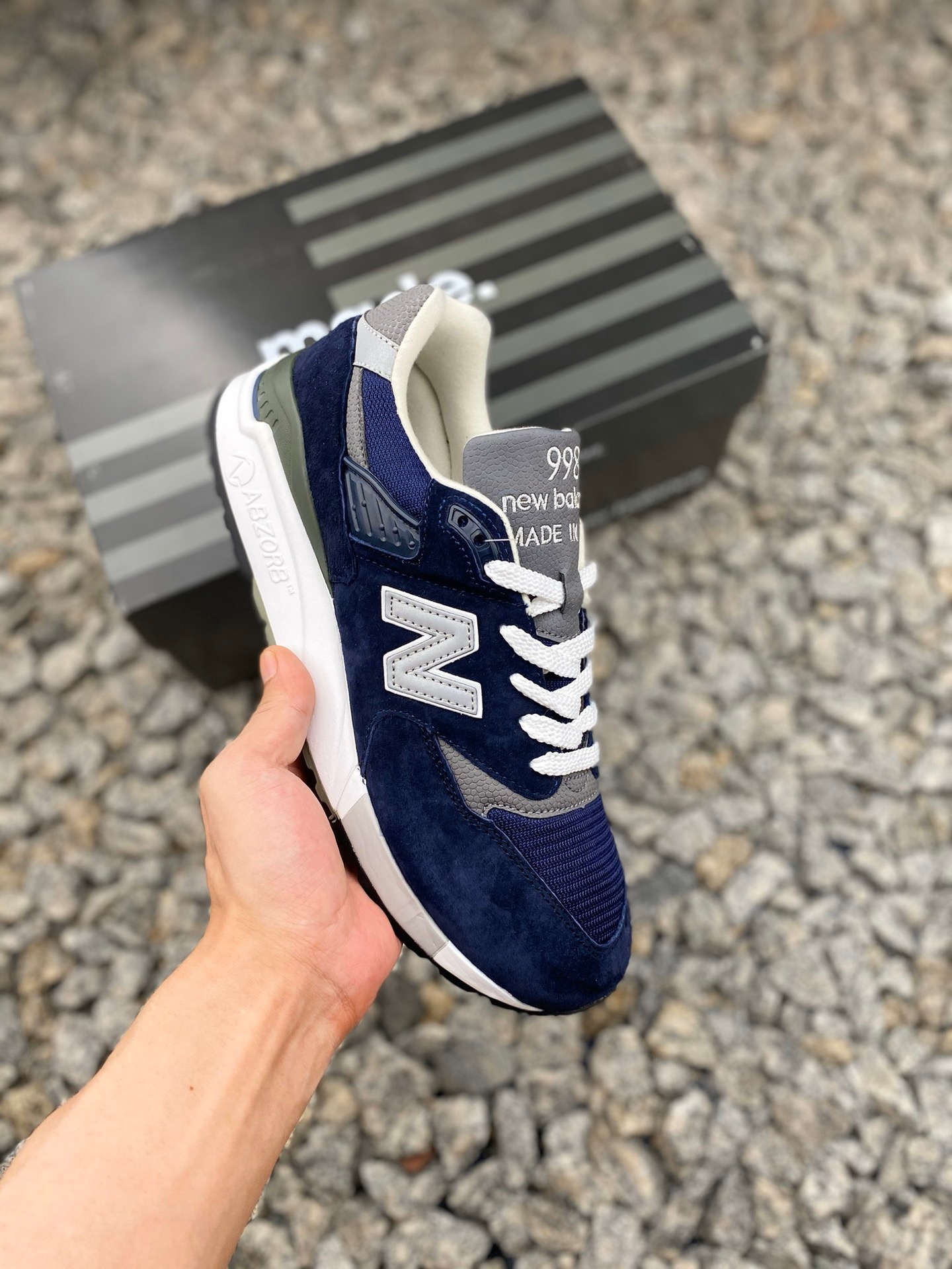뉴발란스 997