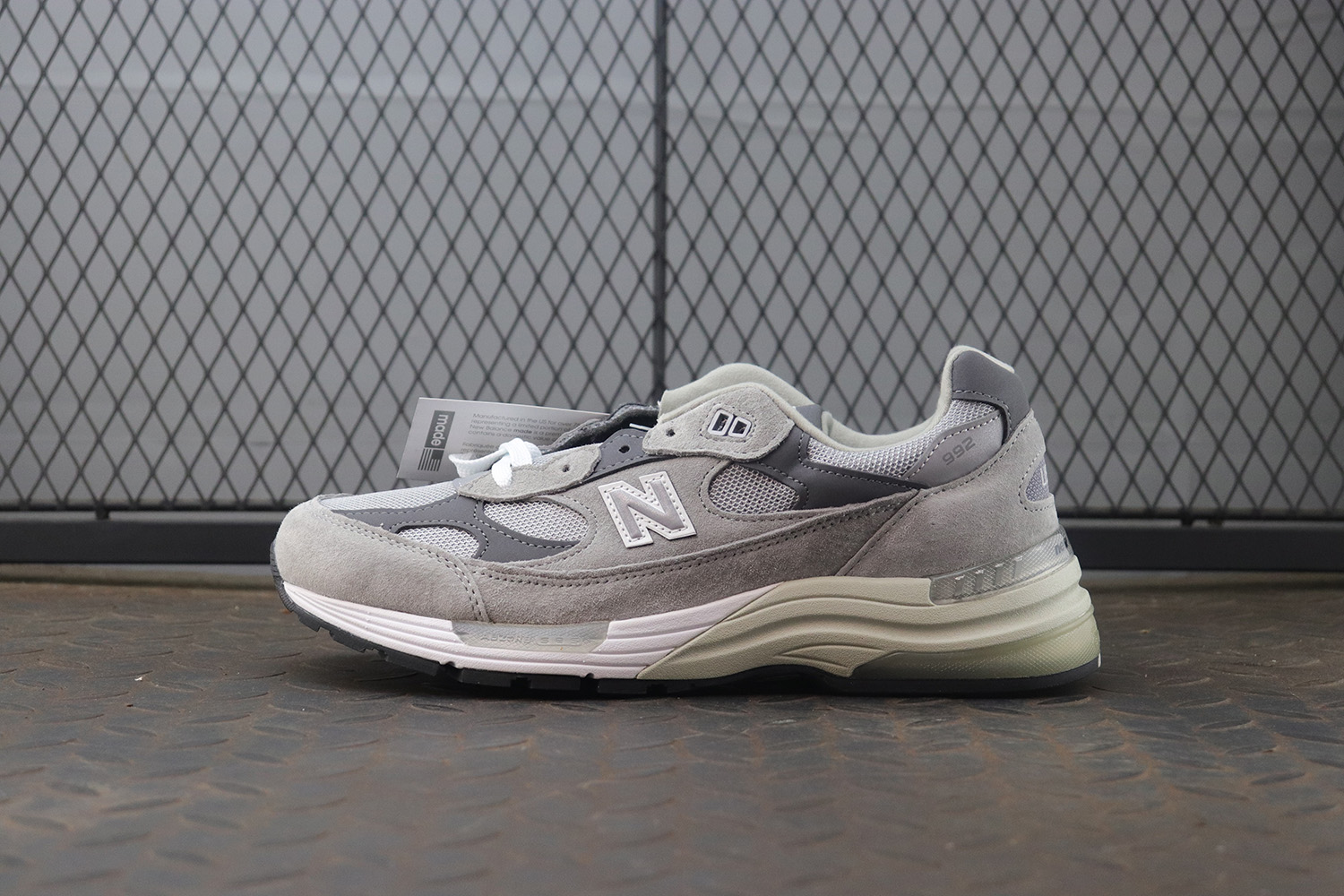 ZH 뉴발란스 992 메이드 인 USA 그레이 - D 스탠다드 M992GR