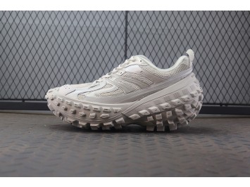 CY 발렌시아가 디펜더 스니커즈 베이지 685613W2RA69700