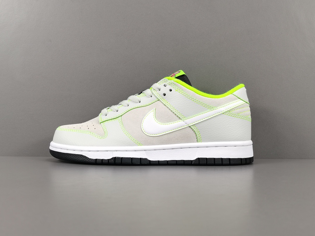 순원 NIKE DUNK LOW UO PFQ7260-001