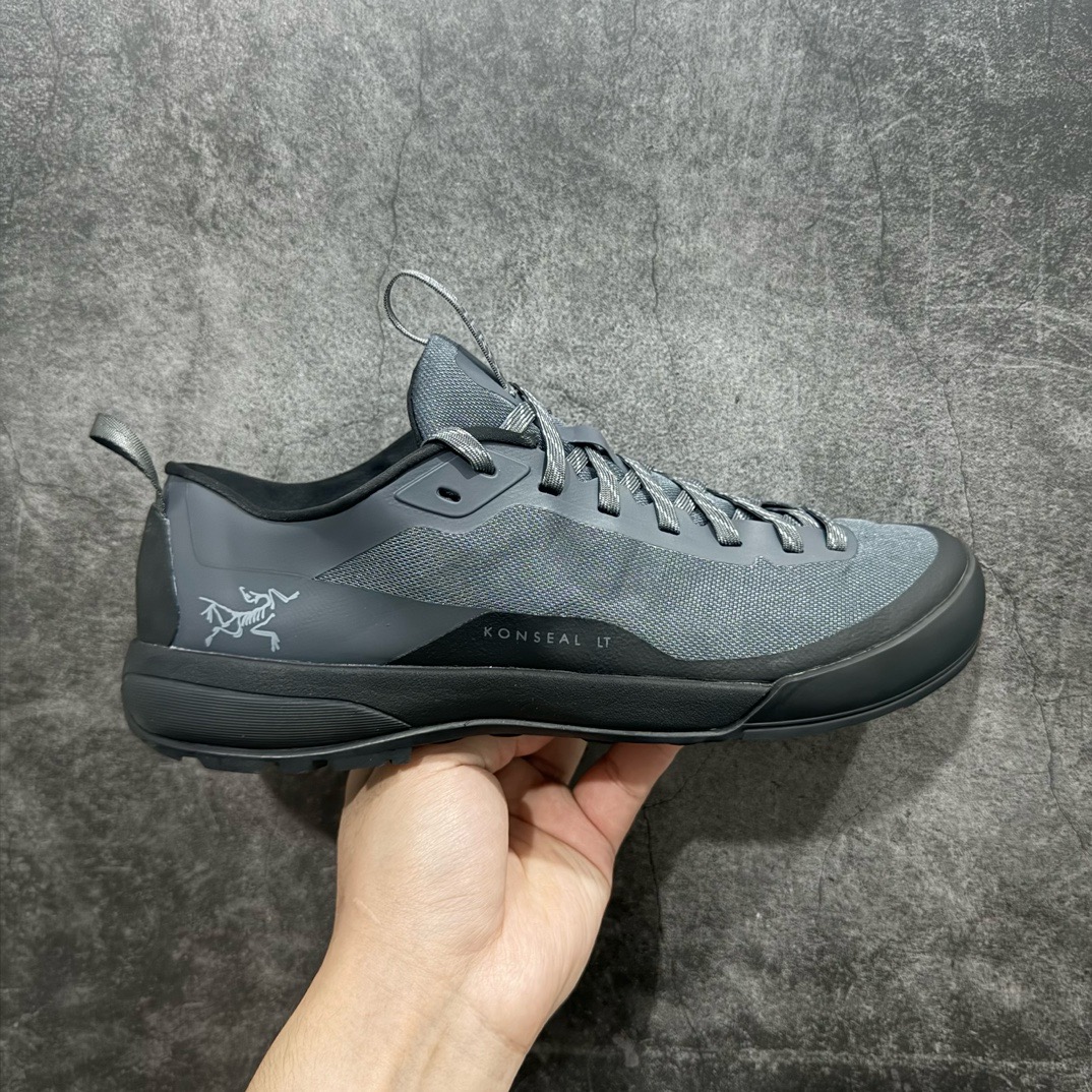 아크테릭스 ARC\'TERYX 스니커즈 AB380420