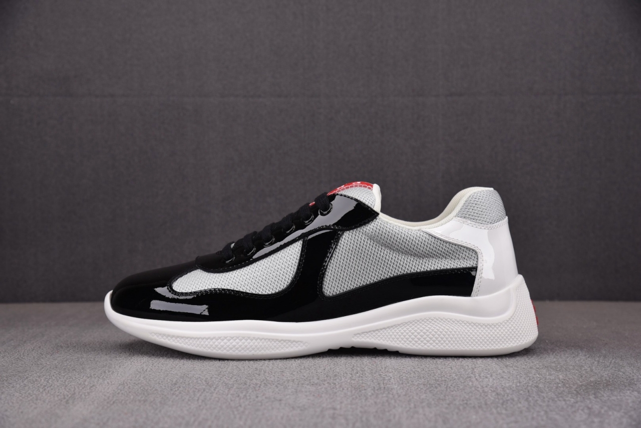 R 프라다 Prada 스니커즈 3E6418