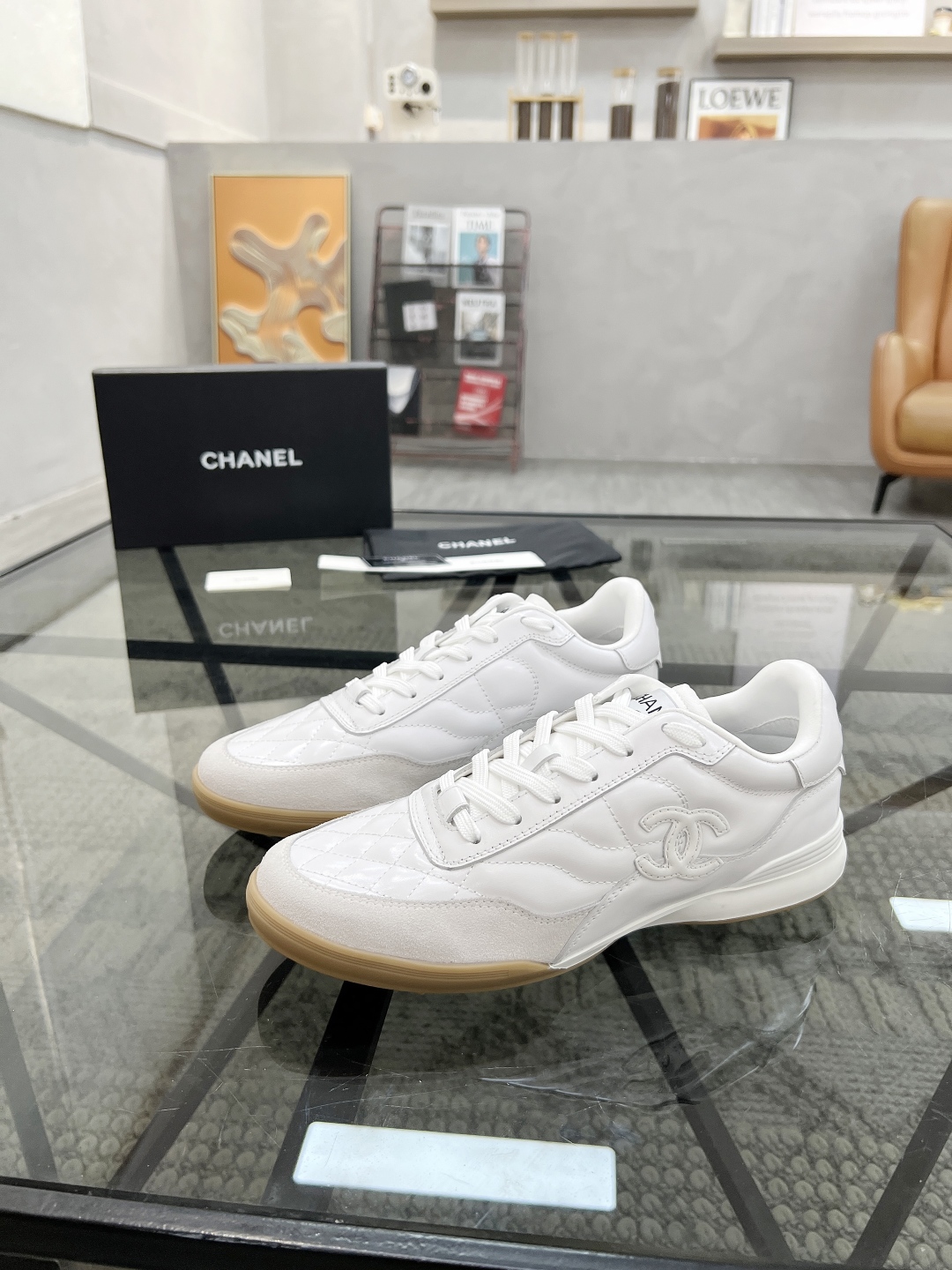 샤넬 CHANEL 스니커즈