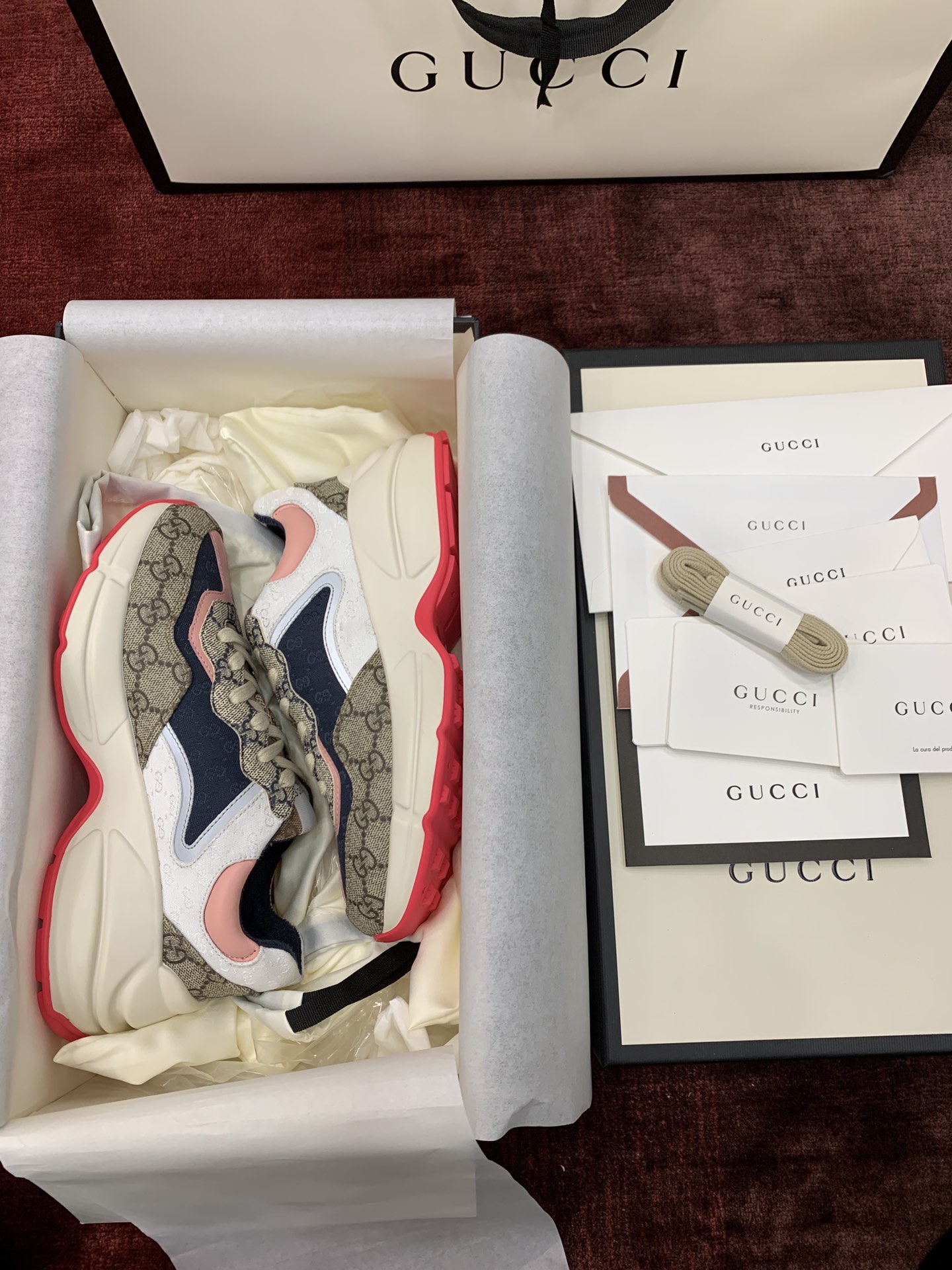 구찌 Gucci Rhyton