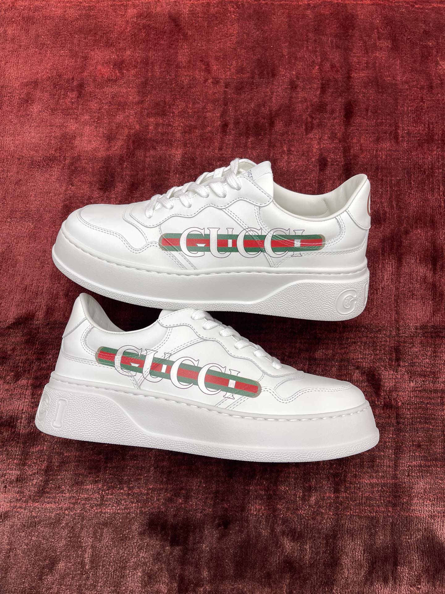 구찌 Gucci Screener