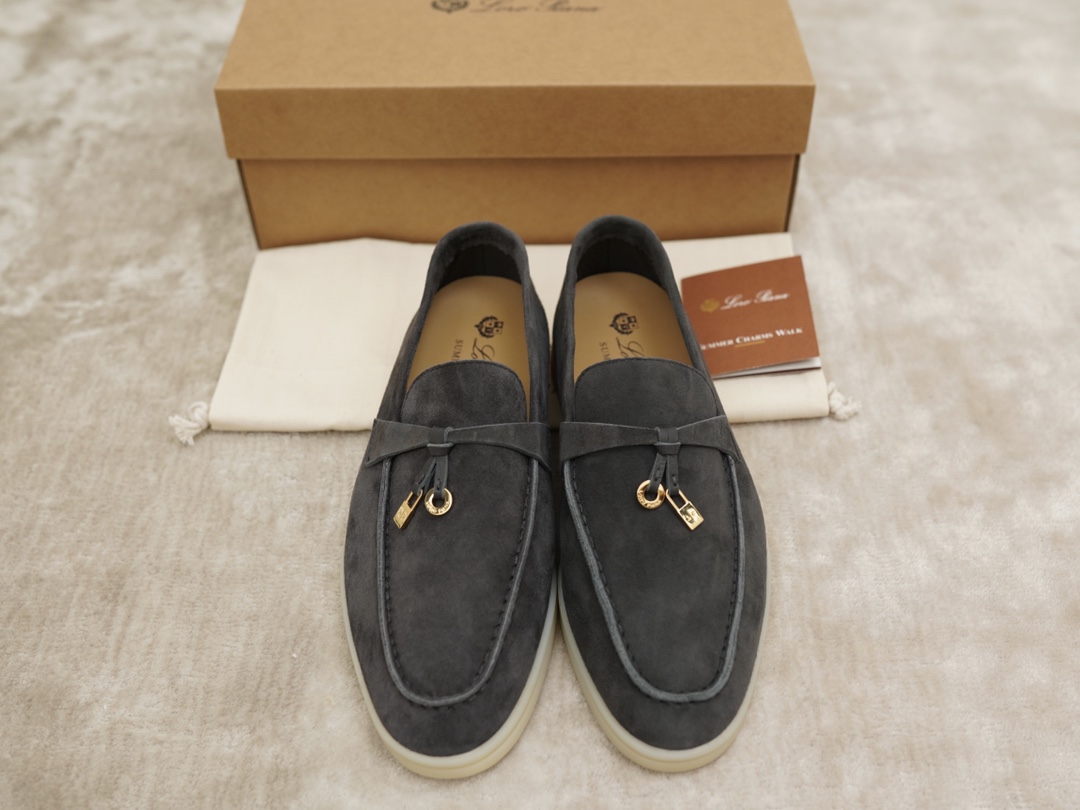 로로피아나 Loro Piana Summer Charms Walk