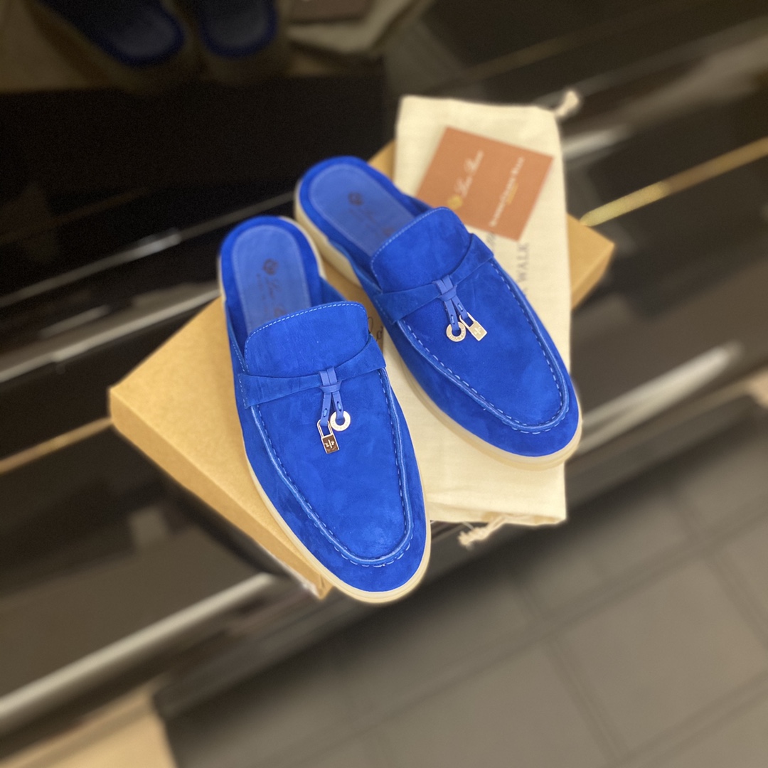 로로피아나 Loro Piana Babouche Charms Walk