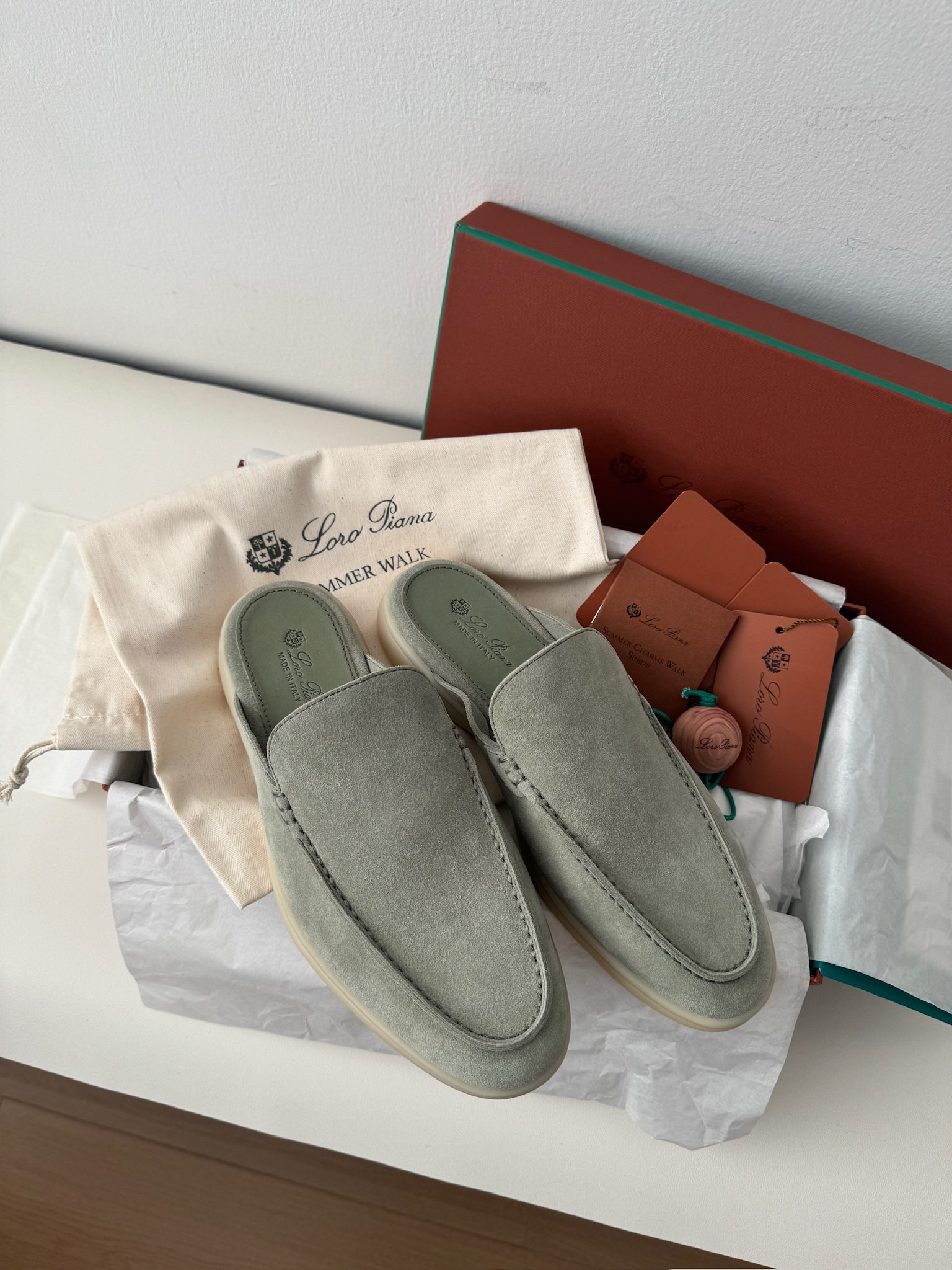로로피아나 Loro Piana Babouche Walk