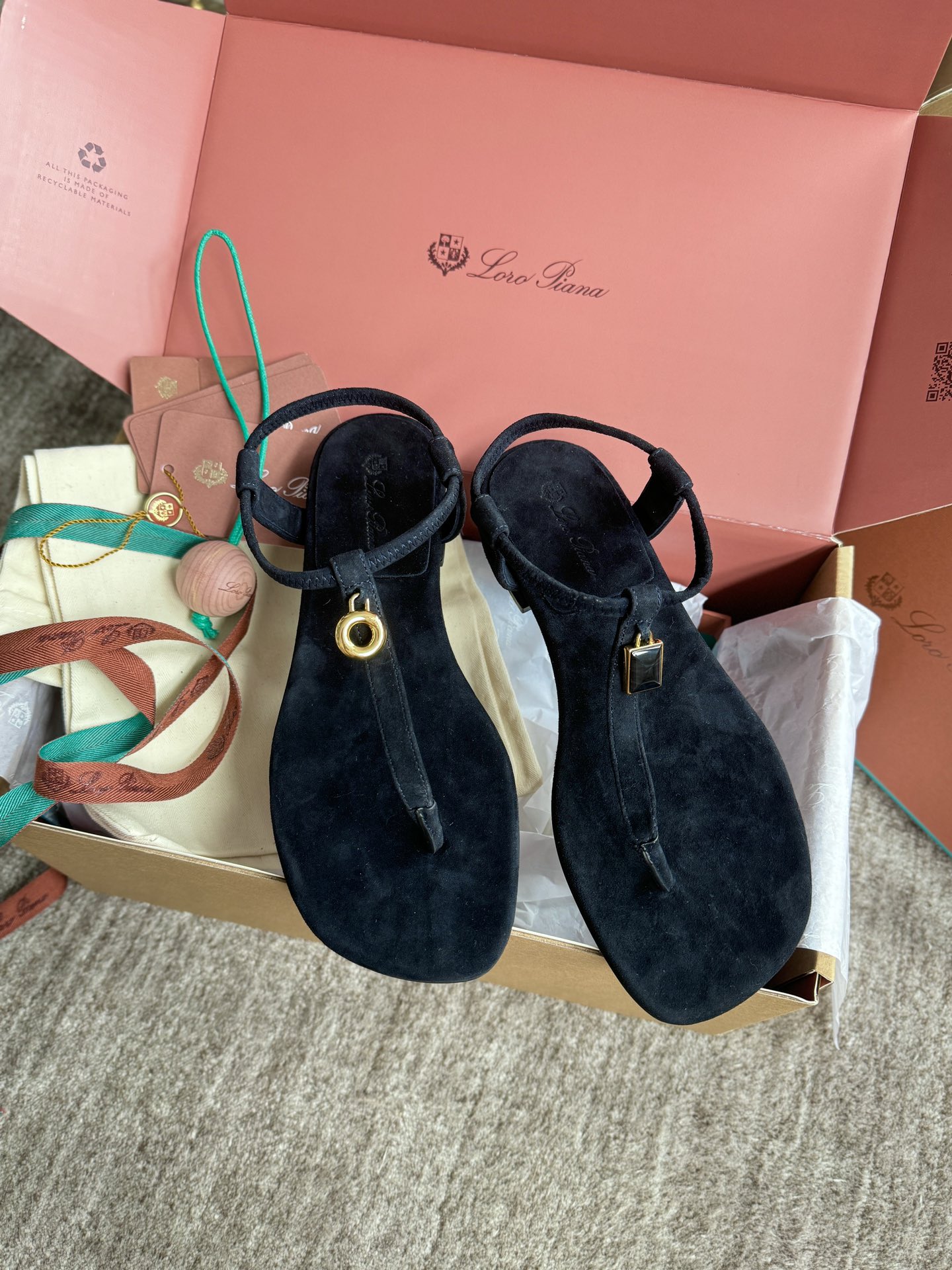 로로피아나 Loro Piana Mindil