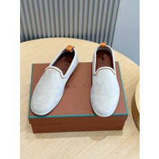 로로피아나 Loro Piana Venice Walk