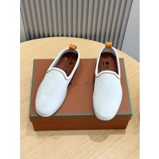 로로피아나 Loro Piana Venice Walk