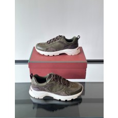 로로피아나 Loro Piana Cairn Walk
