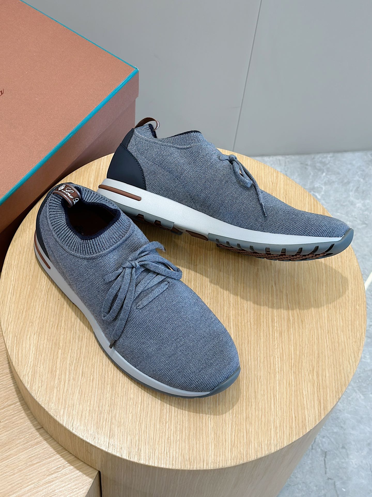 로로피아나 Loro Piana Flexy Walk