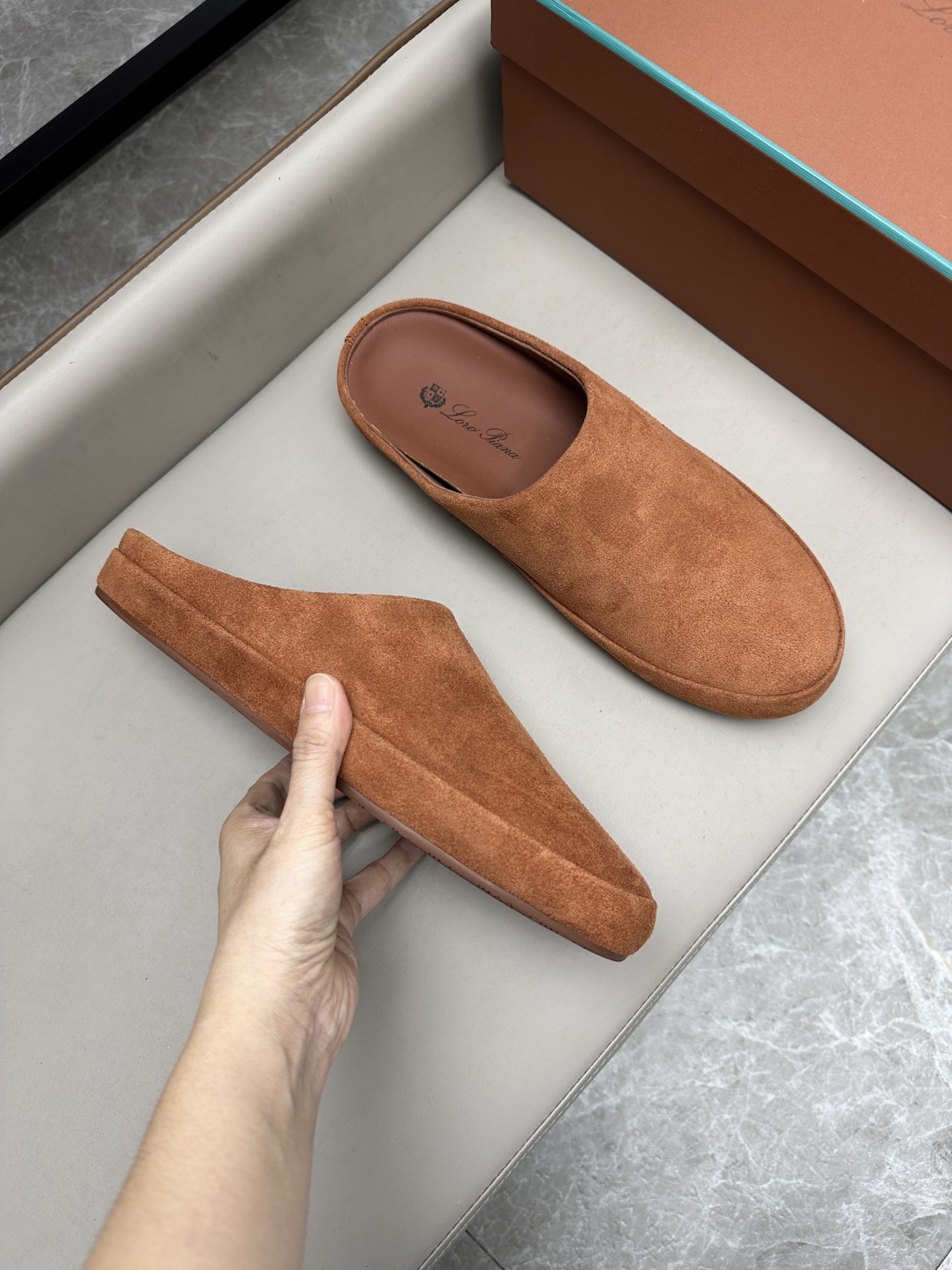 로로피아나 Loro Piana 슬리퍼
