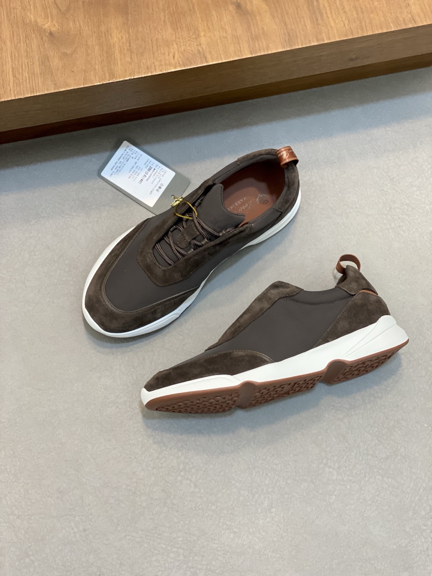 로로피아나 Loro Piana 스니커즈