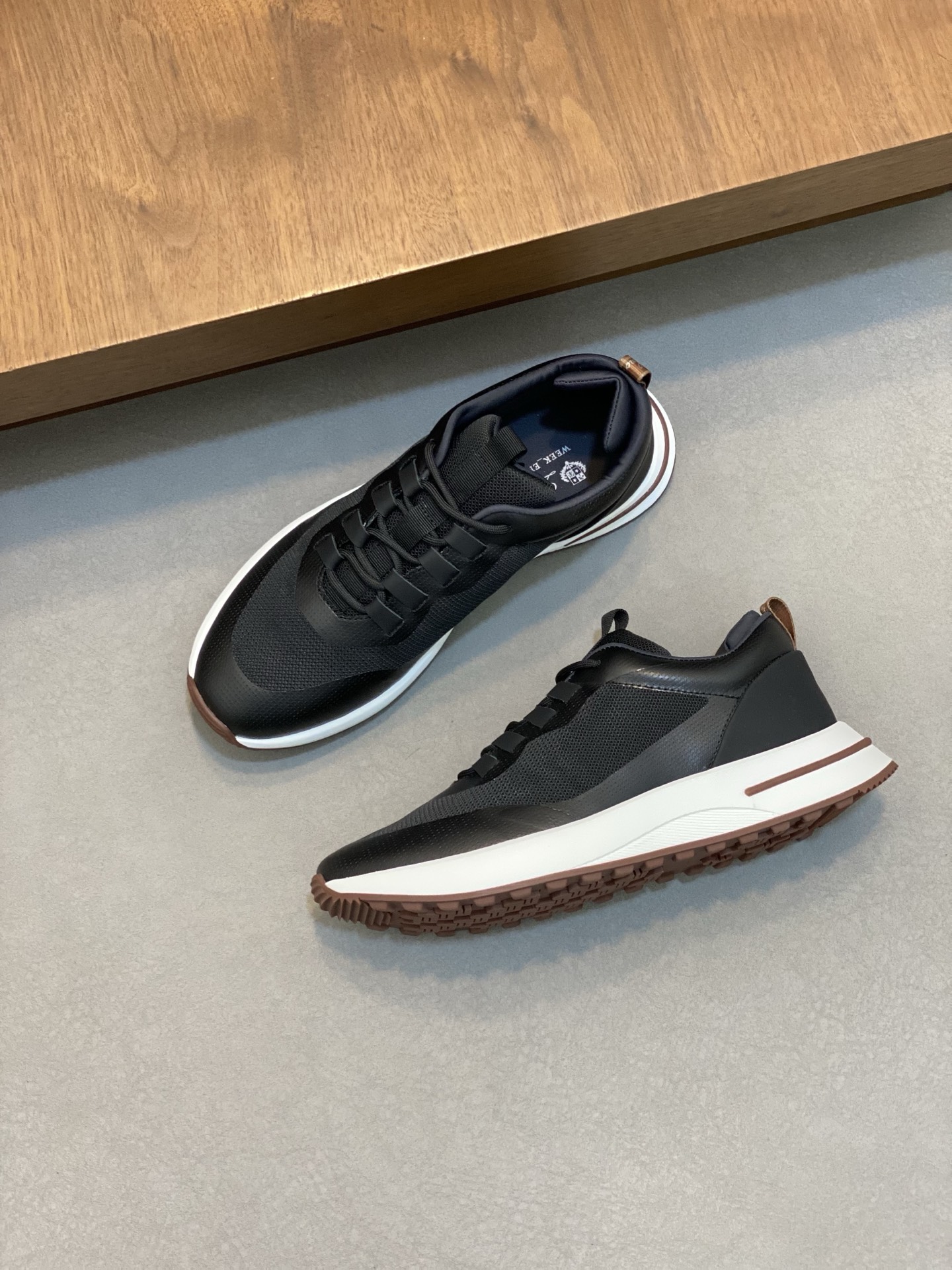 로로피아나 Loro Piana Week End Walk
