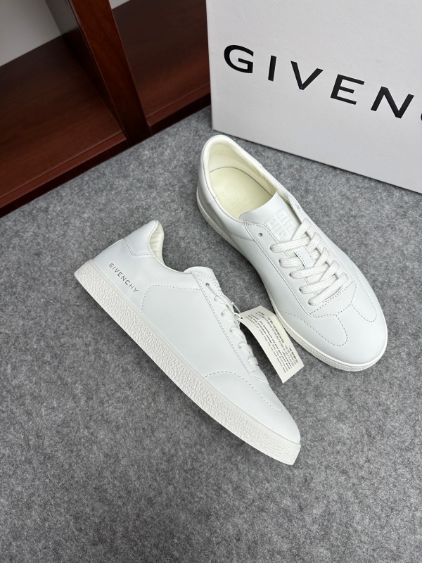 지방시 Givenchy 스니커즈