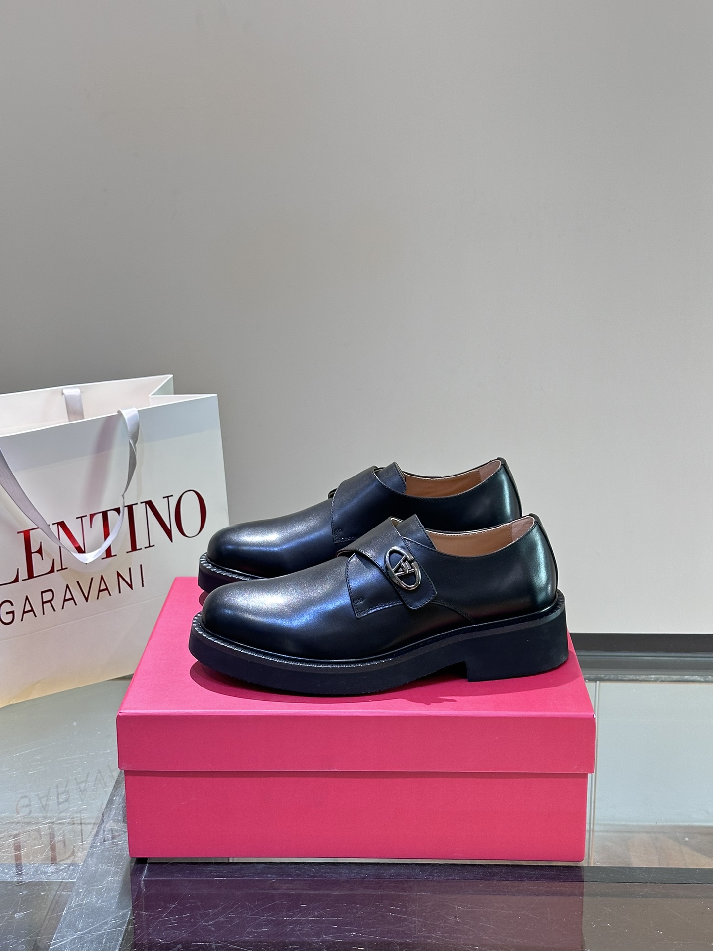 발렌티노 Valentino 로퍼