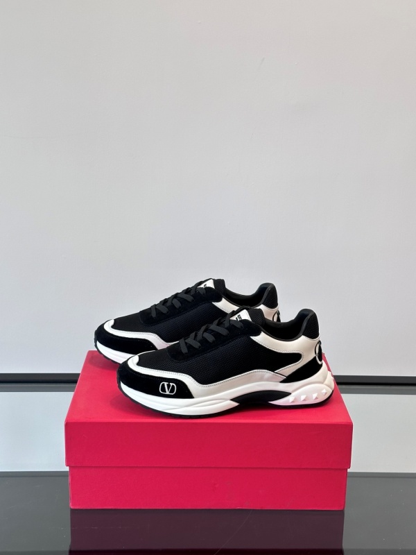 발렌티노 Valentino 스니커즈