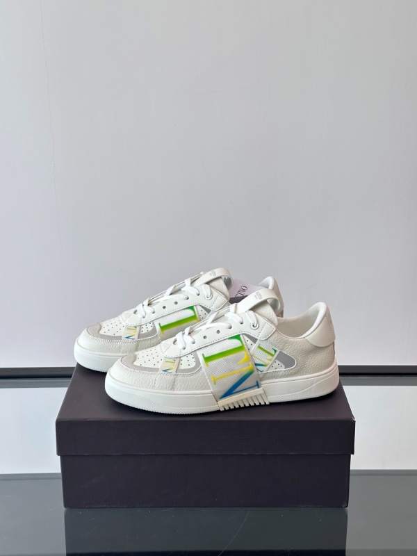발렌티노 Valentino 스니커즈
