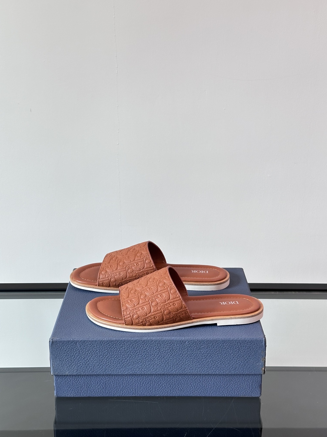 디올 Dior 슬리퍼