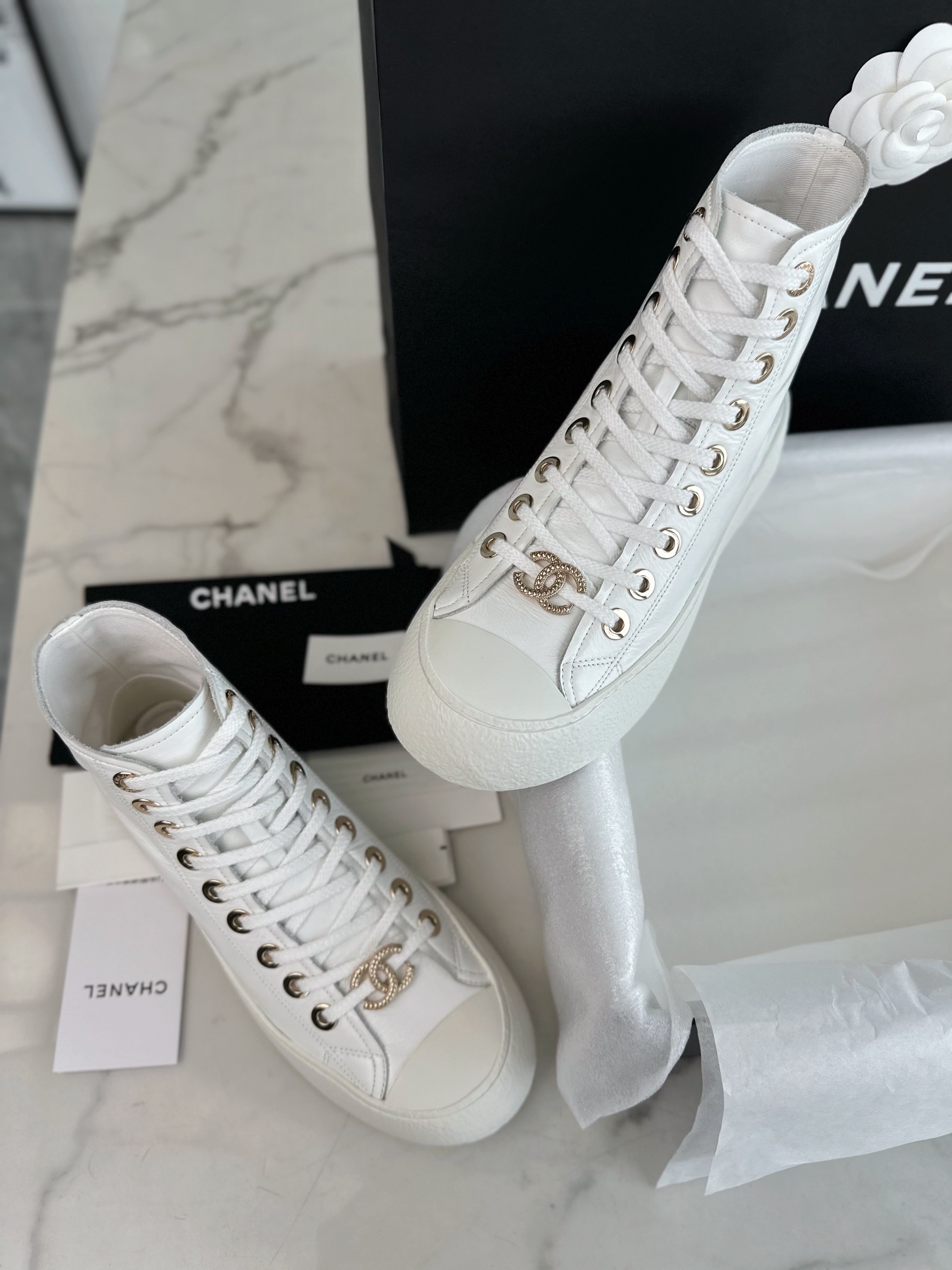 샤넬 CHANEL 스니커즈