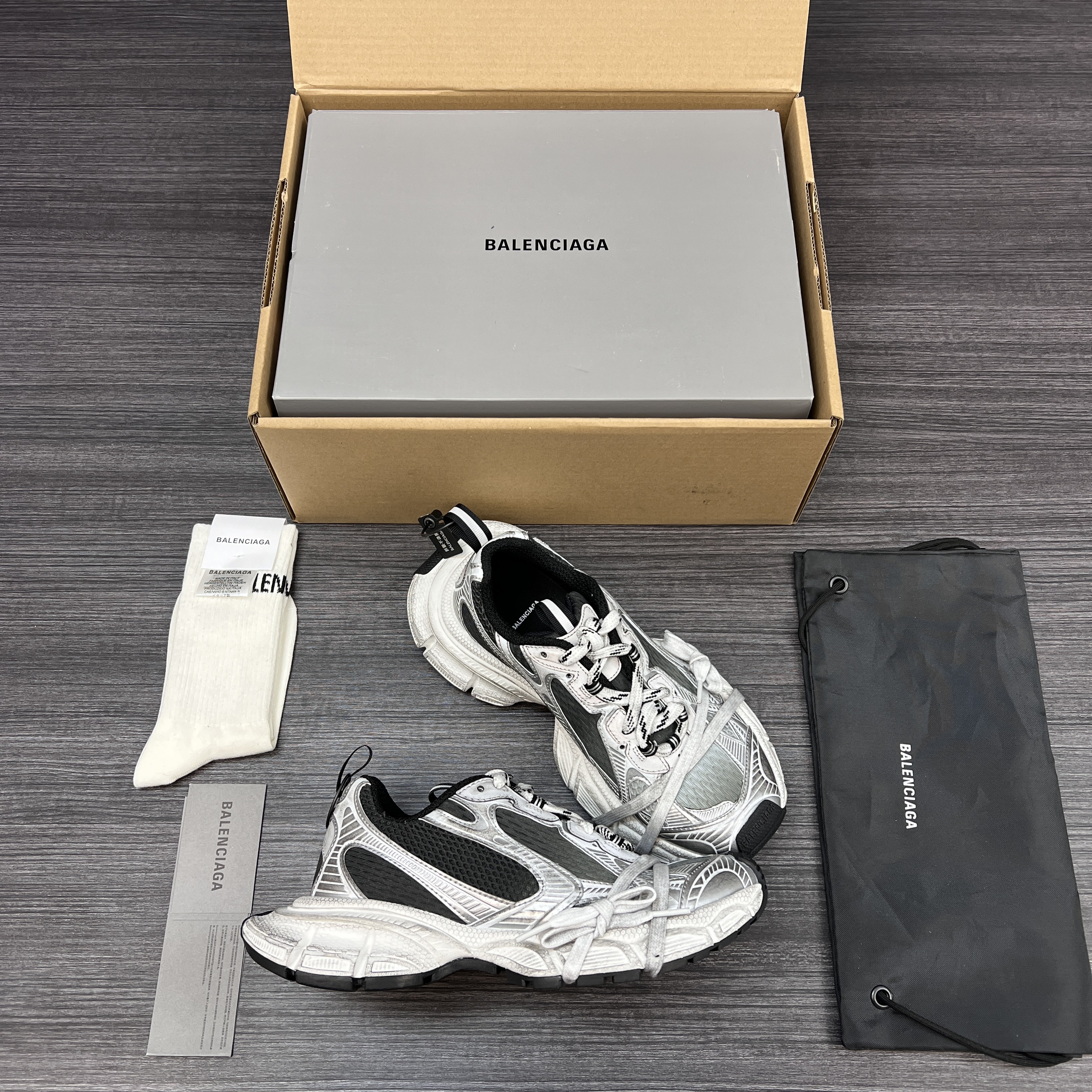 순원 발렌시아가 3XL 스니커즈