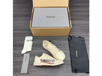 발렌시아가 파리 로우탑 스니커즈