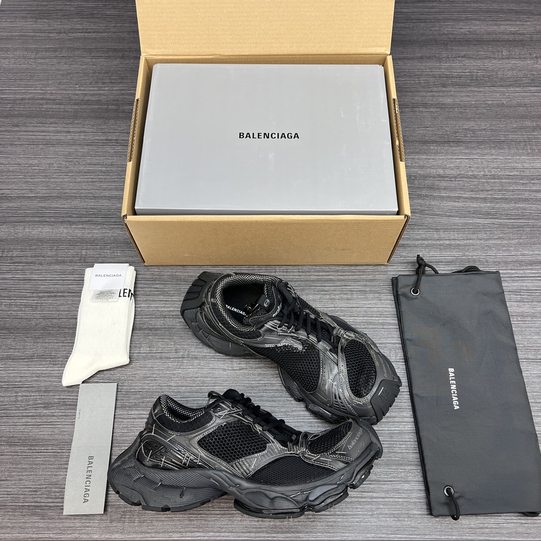 순원 발렌시아가 스테이플러 스니커즈 블랙 803681W3ST41000
