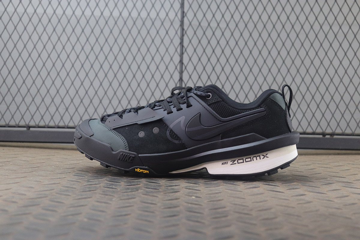 순원 나이키 x 사카이 제가마돔 SP 블랙 HQ8618-001