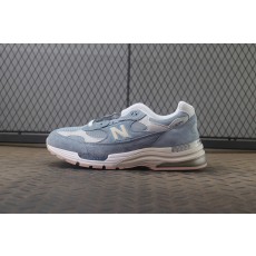 ZH 뉴발란스 x 키스 992 메이드 인 USA 에게안 블루 쉐도우 그레이 U992KT